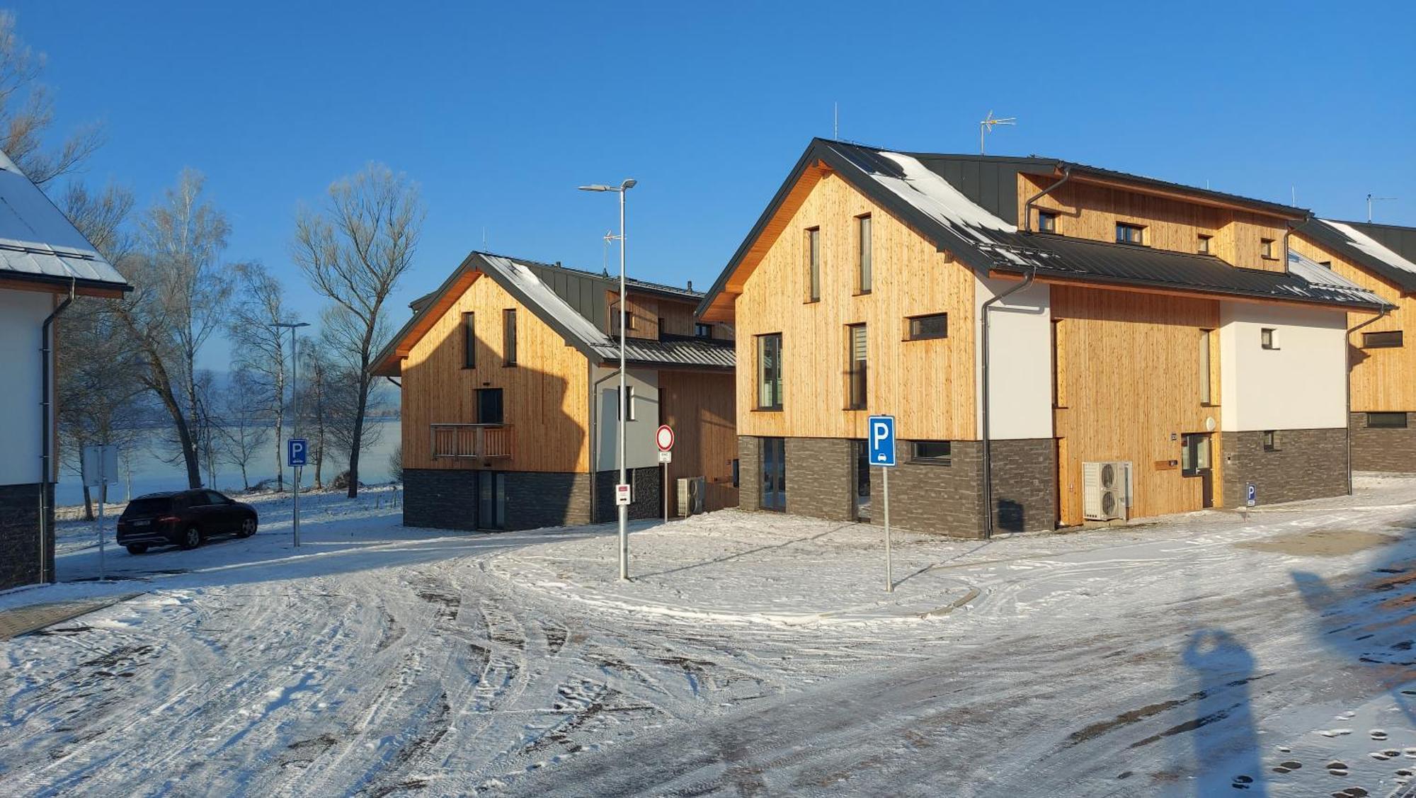 Lipno Apartments Bergmax, Ski Areal Lipno 16Min Dojezd - Resort Male Lipno S Terasou A Zahradkou, Parking Free Černá v Pošumaví Buitenkant foto