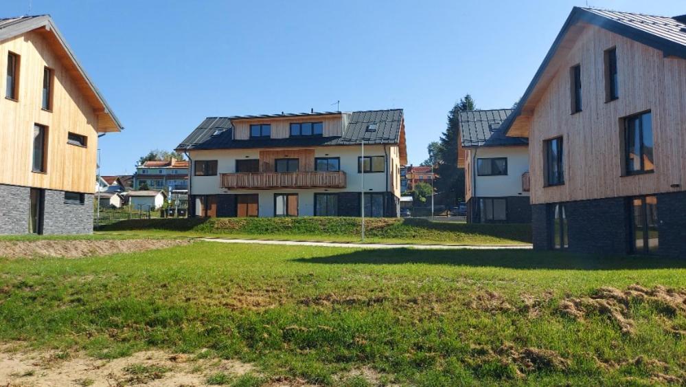 Lipno Apartments Bergmax, Ski Areal Lipno 16Min Dojezd - Resort Male Lipno S Terasou A Zahradkou, Parking Free Černá v Pošumaví Buitenkant foto